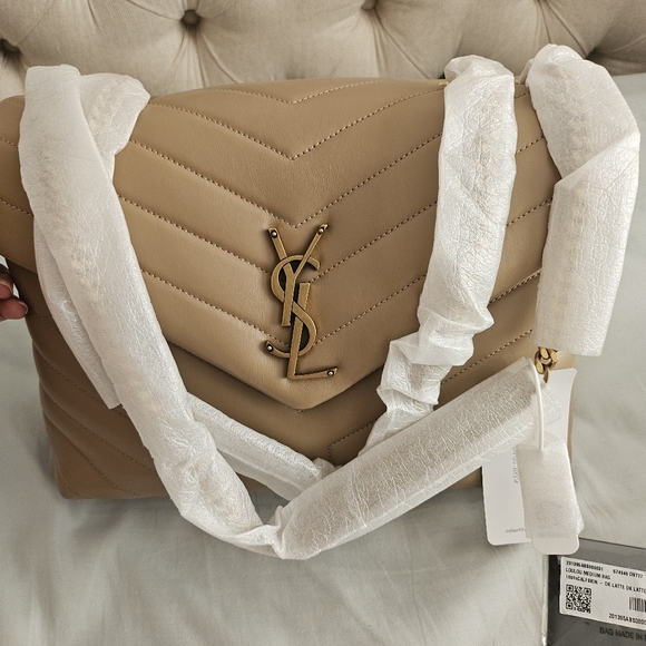 Saint Laurent Loulou medium dark latte bag - Picture 2 of 5